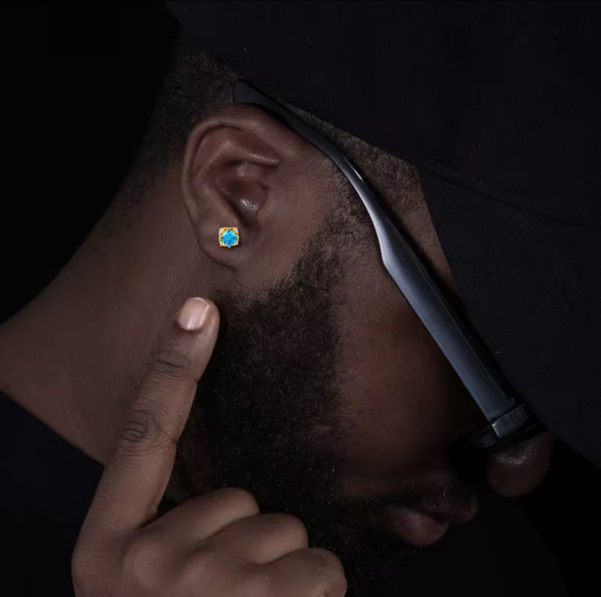 stubbs earring